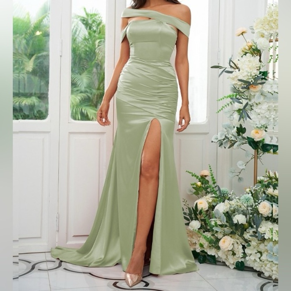 Hebeos Dusty Sage Bridesmaid Dress